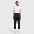 Legging Serena de cintura alta con tejido 3D en color negro, vista trasera